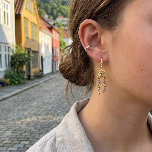 Jun øreringer