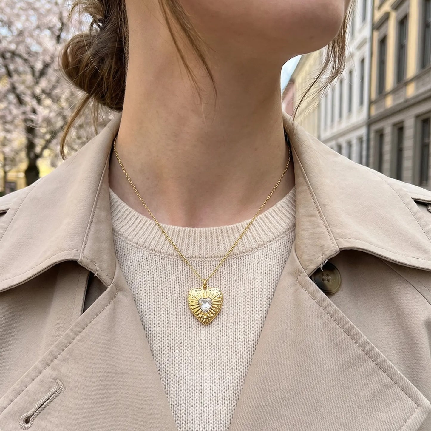Thora necklace