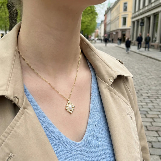 Sarah necklace