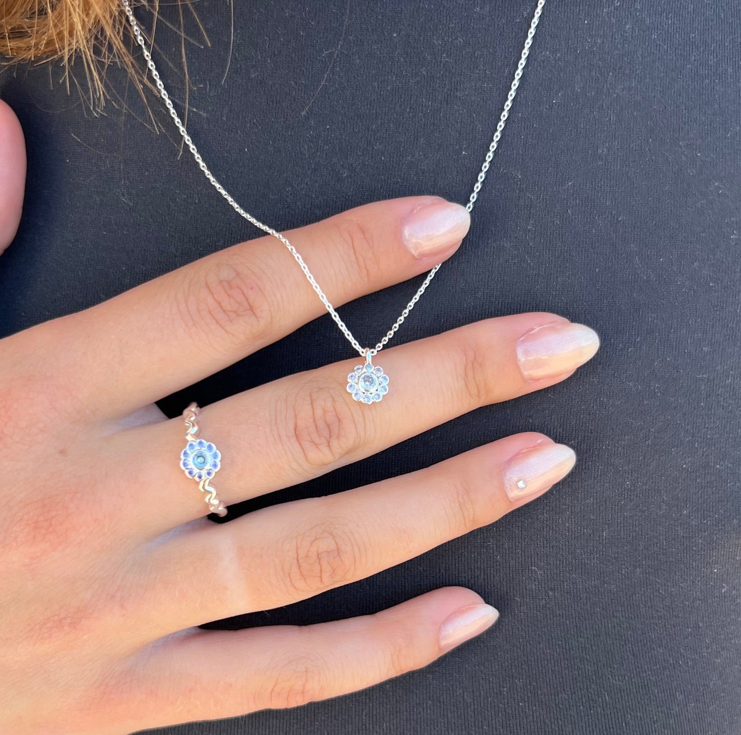 Argent necklace