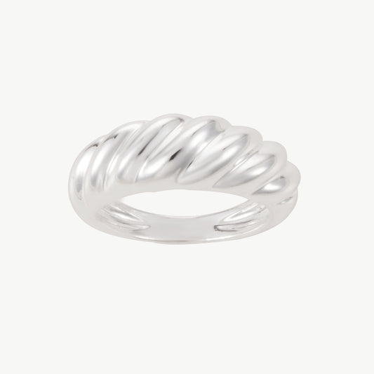 Nina ring