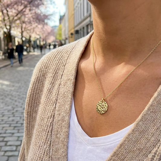 Lacey necklace