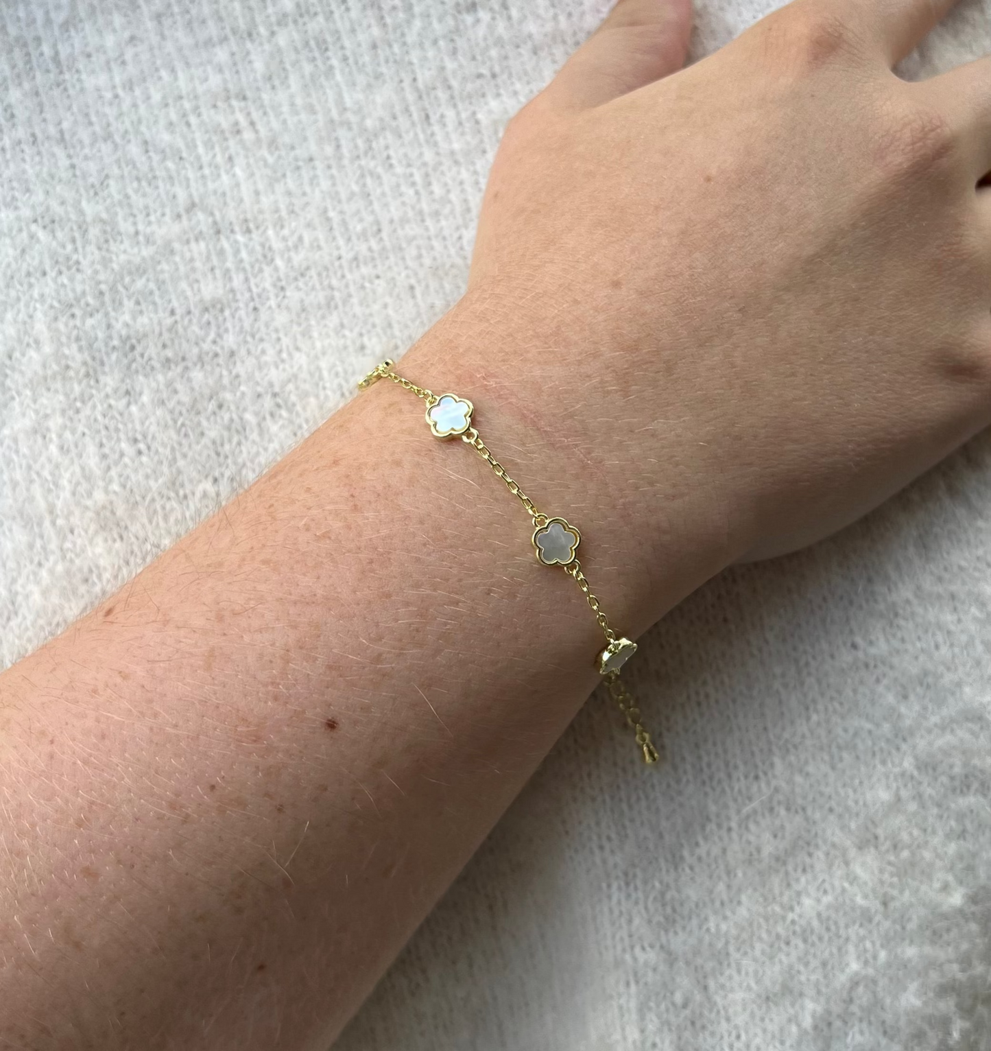 Aino bracelet