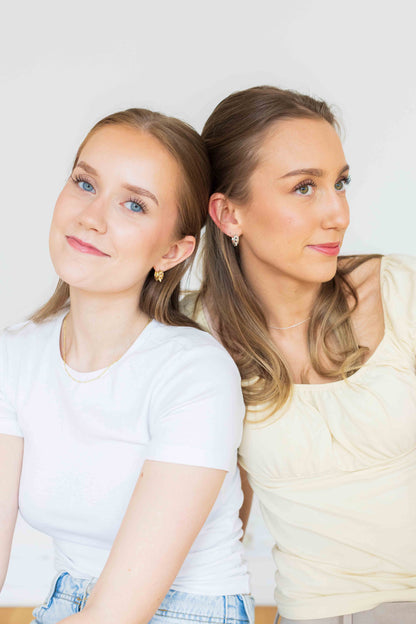 Alette earrings